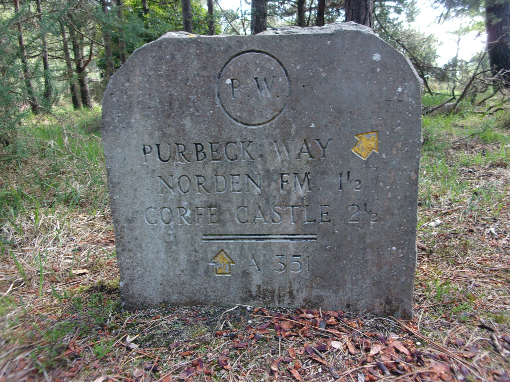Stone signpost near Blue Pool Lane.