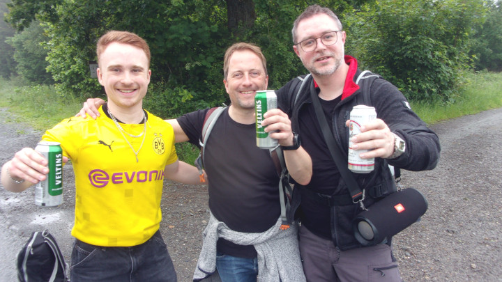 The beers hadn’t been finished when we arrived at the top of the Aberg.